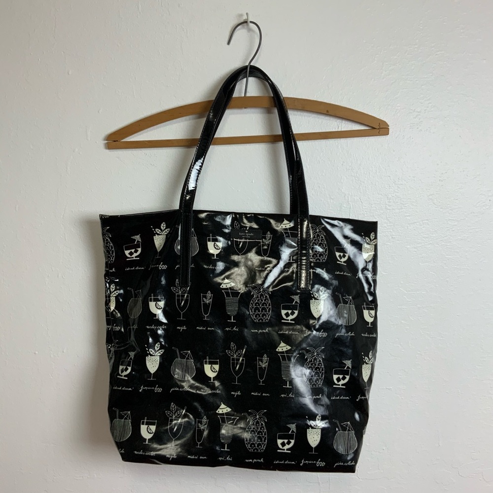 Kate Spade Daycation Bon Shopper Tote & Makeup Bag